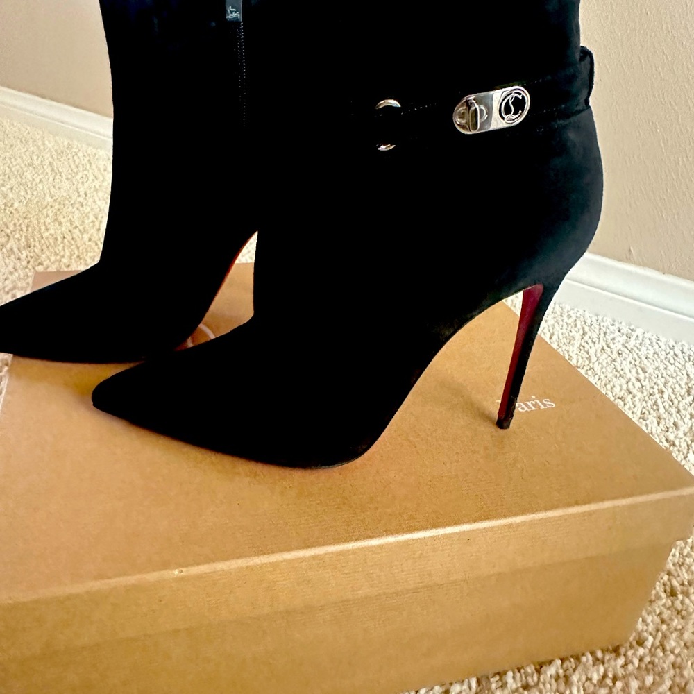Christian Louboutin Lock So Kate 100 Suede Ankle Boots